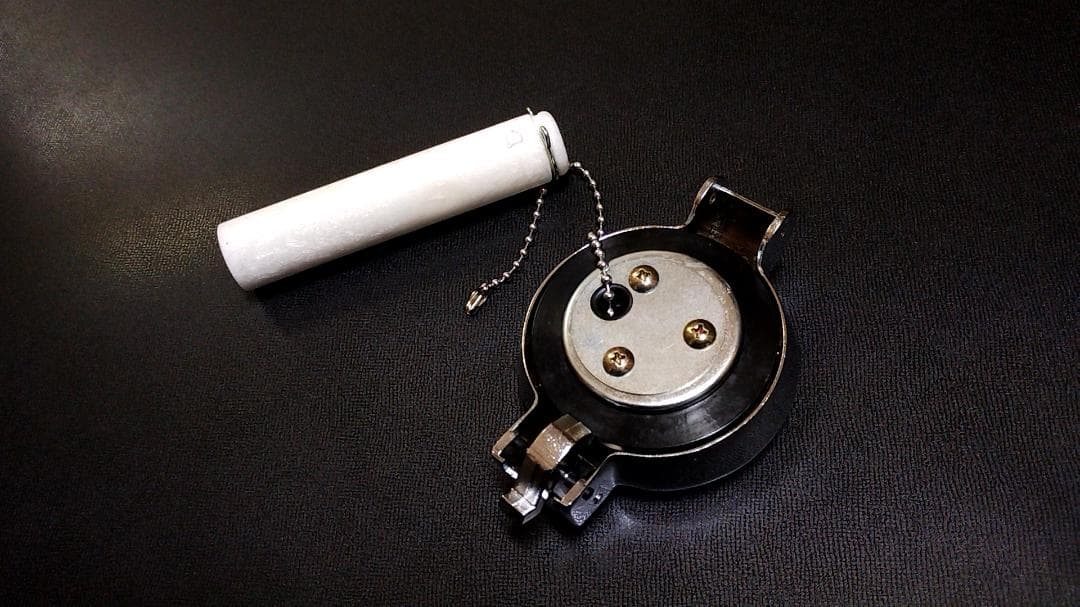 希少！ 新品 GT380 GT550 ゲージ付き タンク キャップ ホワイト