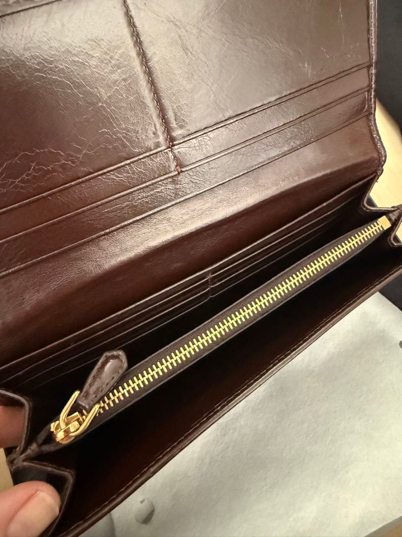 にゅんさん⭐︎PRADA ソフトルックスレザー 長財布　ダークブラウン