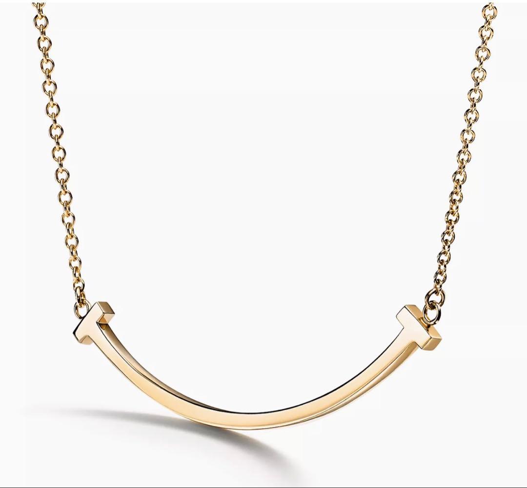 Tiffany T スマイルペンダント スモール　イエローゴールド