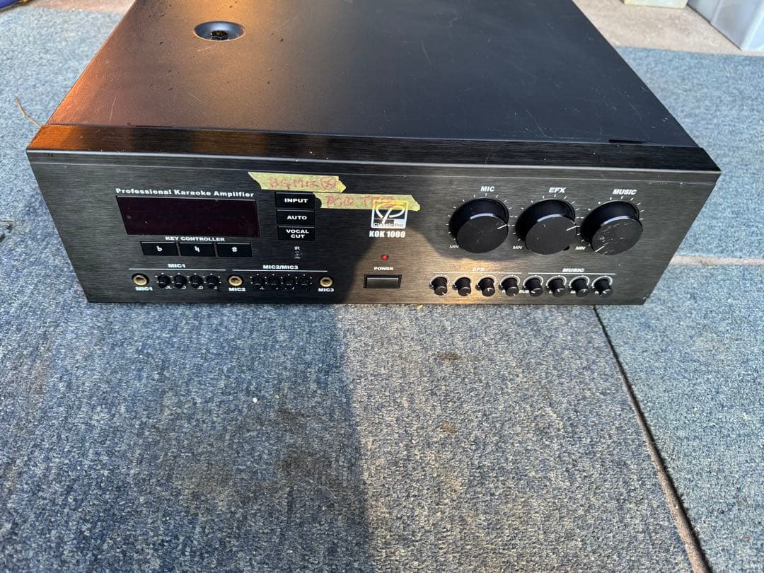 Kox 1000 プロフェッショナルカラオケアンプ