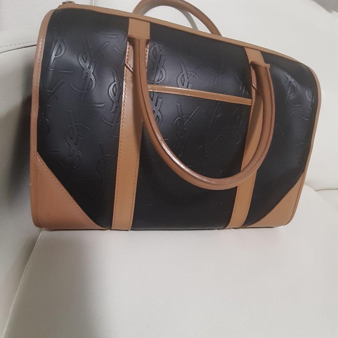 YSL エンボス加工 ハンドバッグ　イヴ・サンローラン　ミニボストン総柄　レザー