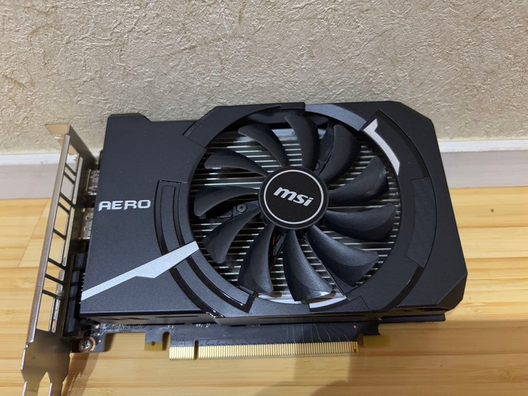 グラフィックボード・グラボ・ビデオカード MSI GeForce GTX 1650 D6 AERO ITX