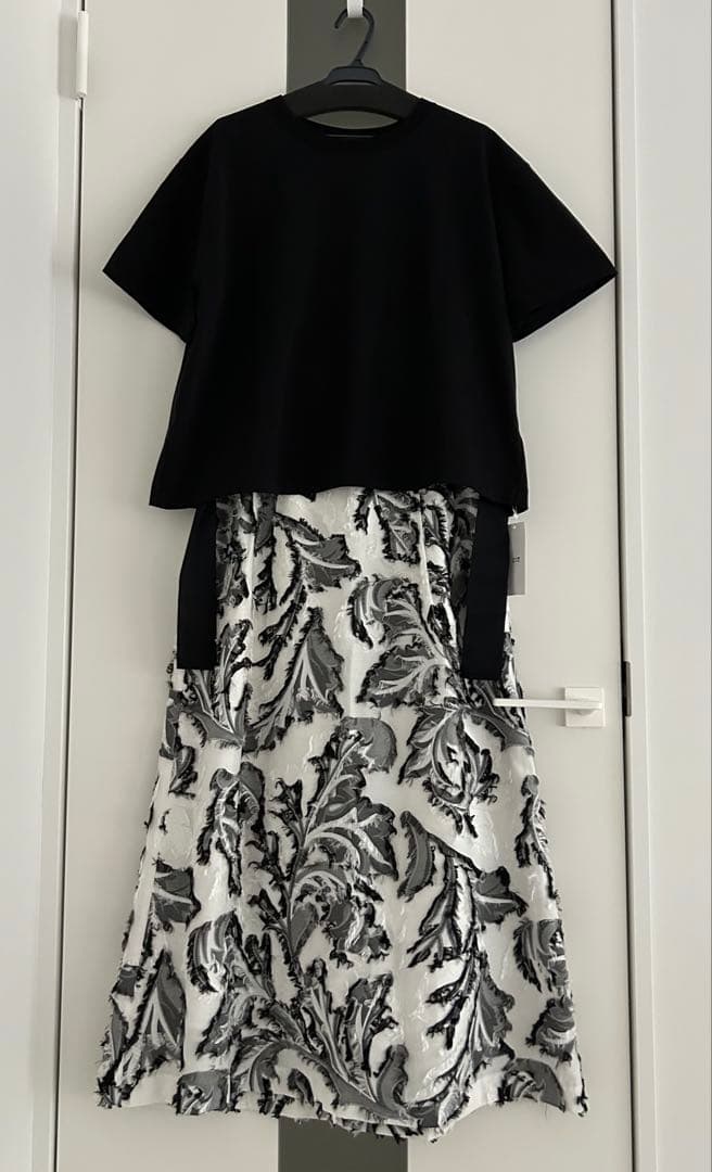 23区 新品 未使用 黒 サイズ44 Tシャツ