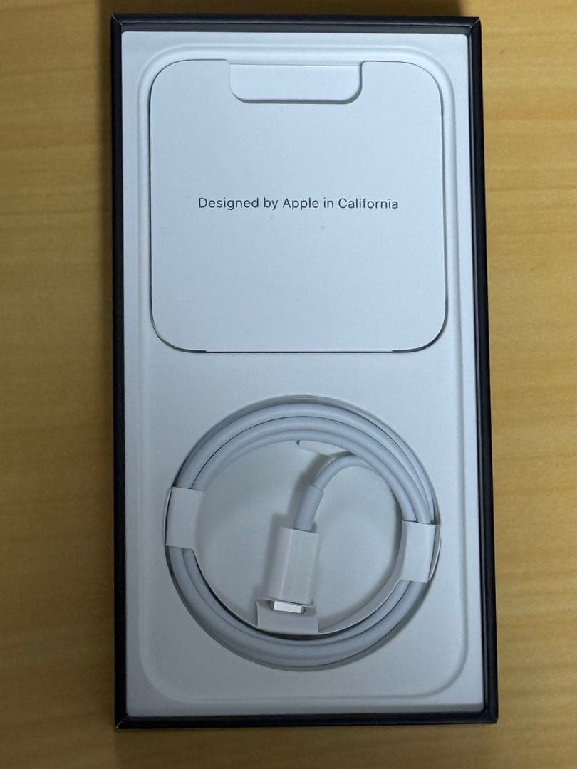 Apple iPhone 13 Pro 512GB シルバー 本体/ほぼ新品