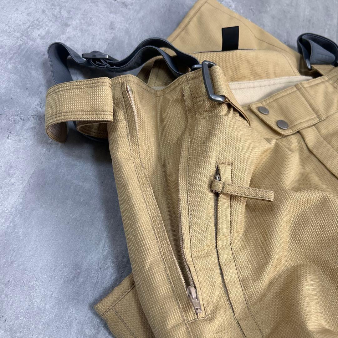 A803【未使用級】エレッセ スキーウェア 上下セット レディースL 花柄刺繍