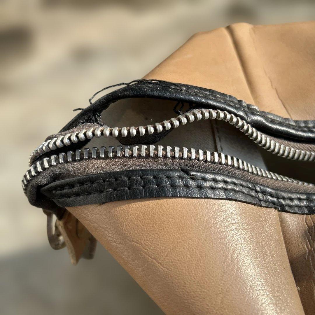 adidas ボストンバッグ ベージュ