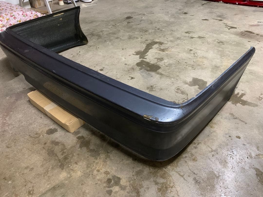 a*m様 Y31シーマ ヴァルドRバンパー？希少？