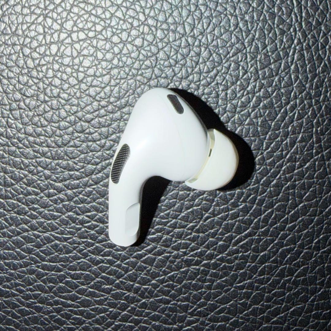 AirPods Pro 2 純正　箱付き　右耳+ケース　セット　リペア済み
