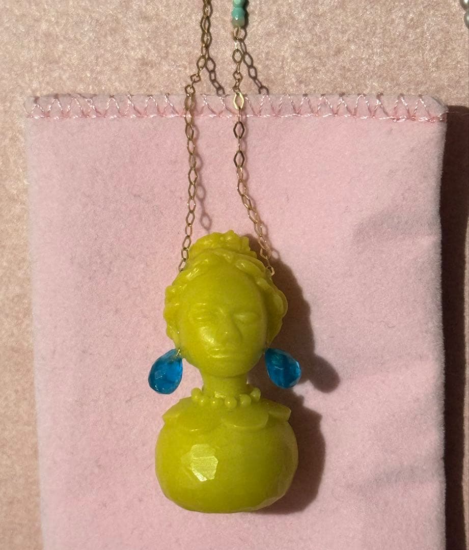 imago イマゴ 胸像ネックレス。