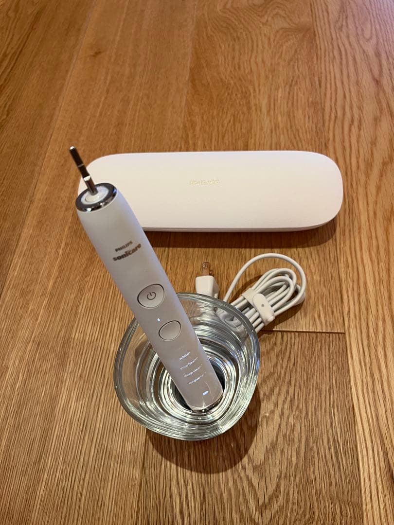 フィリップス　電動歯ブラシ ホワイト 充電ケーブル付き　HX9924/05