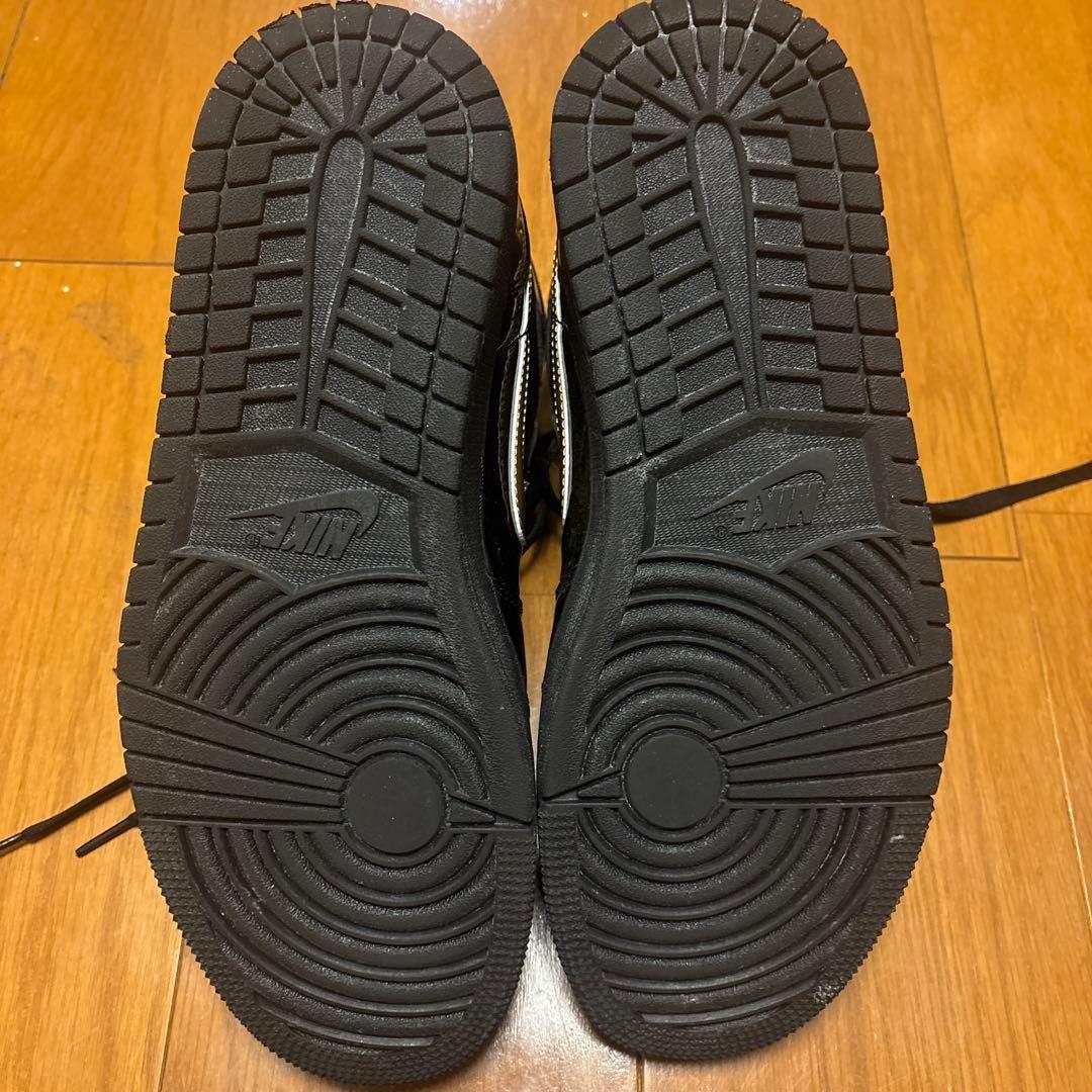 ま*ど様 美品　AIR JORDAN 1 RETRO HIGH OG 黒金