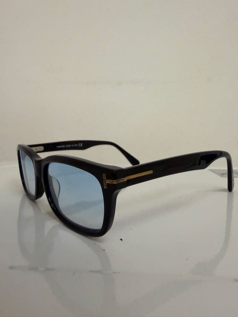 TOM FORD TF5146 001 度なし サングラス　メガネ　トムフォード