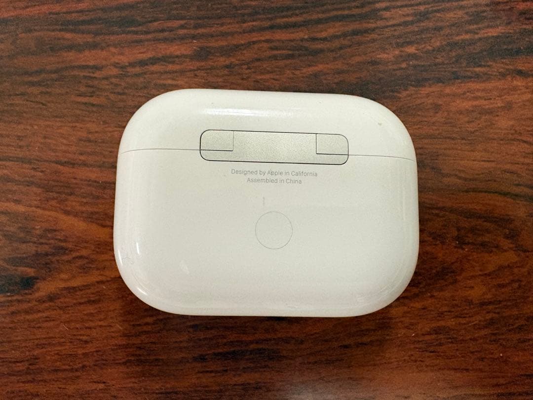 AirPods Pro2 本体 充電ケース付き Lightningタイプ