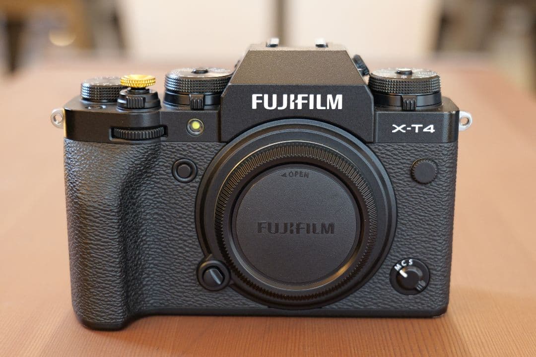 富士フイルム FUJIFILM X-T4 おまけつき