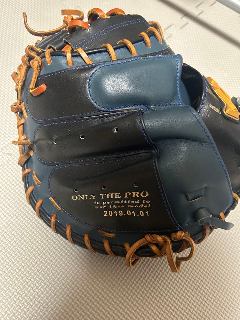 て*ん様 YUSHI 硬式グローブ 青/黒　キャッチャーミット