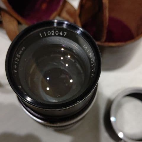 ミノルタ　カメラ レンズ　革ケース付②