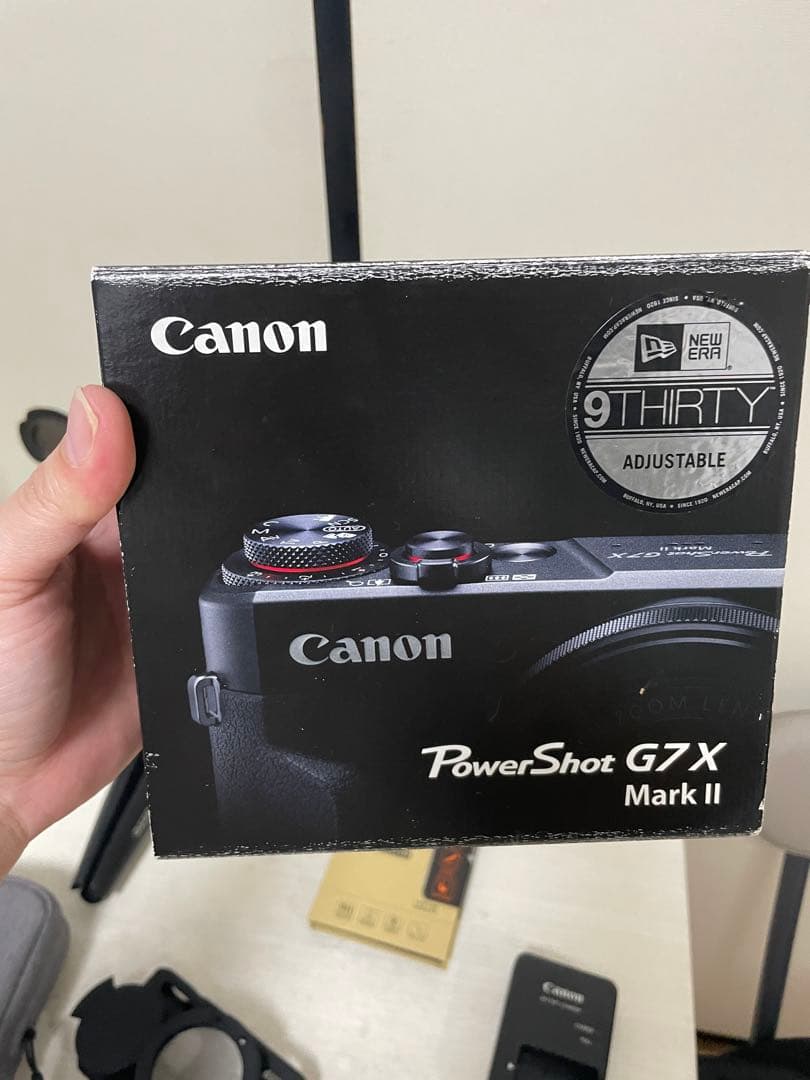 Canon PowerShot G7X Mark II 本体と付属品