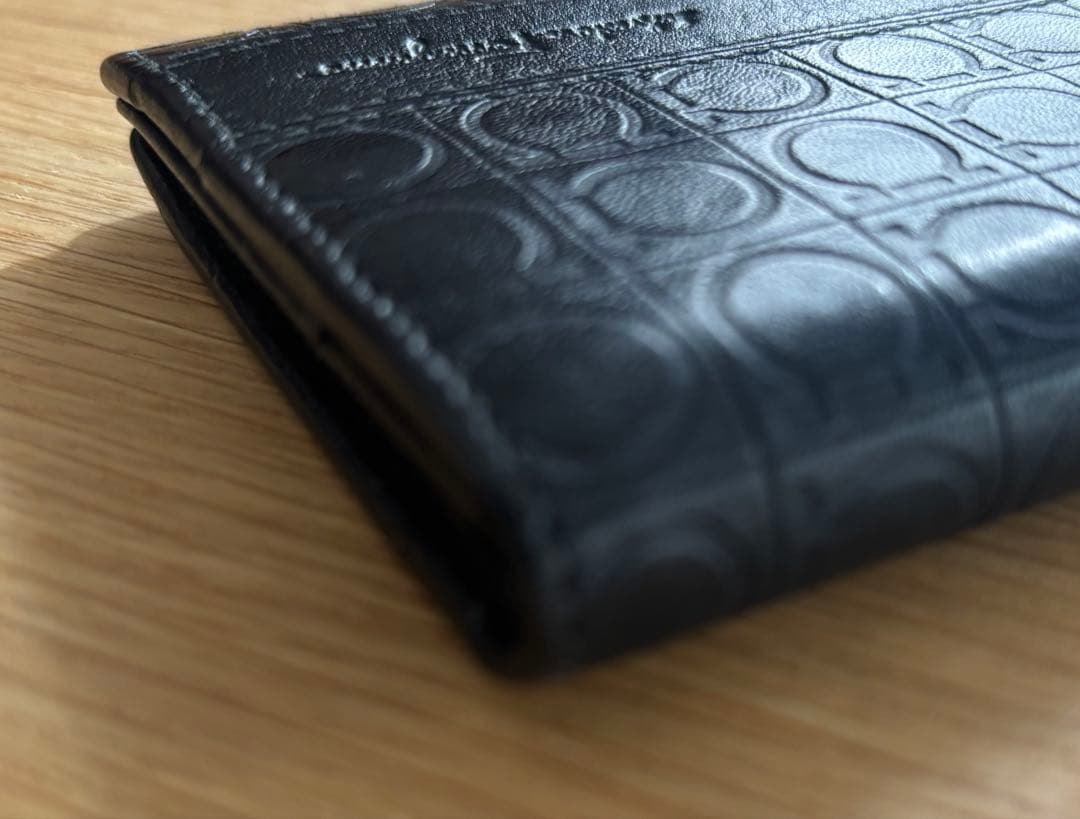 （美品）フェラガモ 名刺入れ 黒