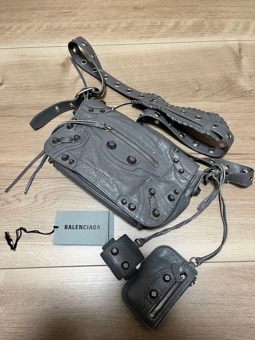 Balenciaga メンズ　LE CAGOLE フラップバッグ XS