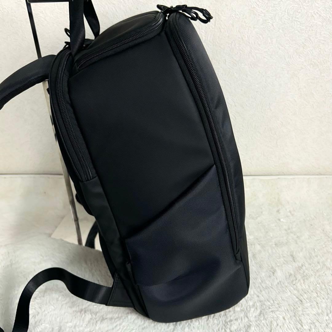 美品 Nomadic しーさーコラボリュック SY-04 コイルファスナー