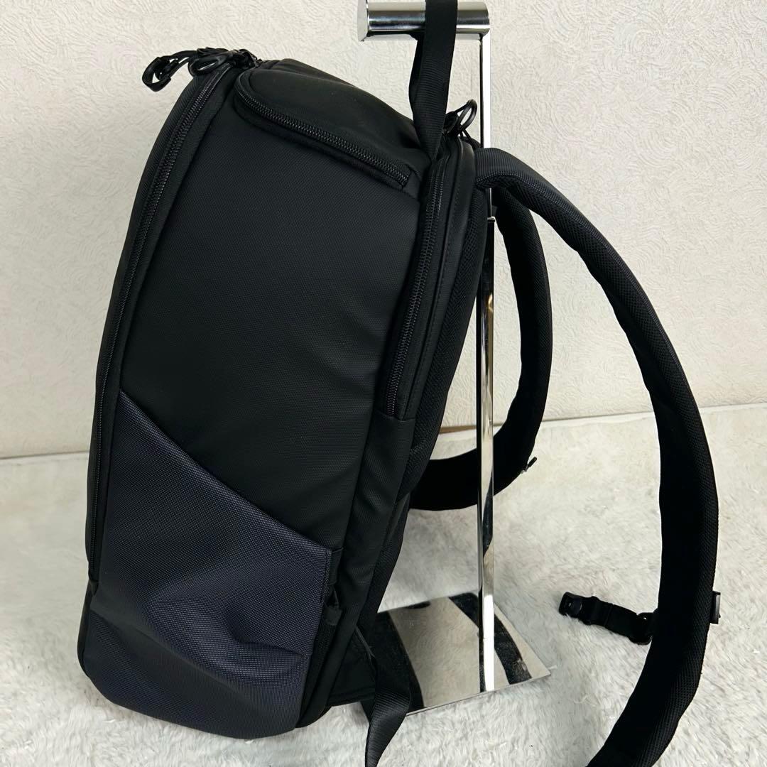 美品 Nomadic しーさーコラボリュック SY-04 コイルファスナー