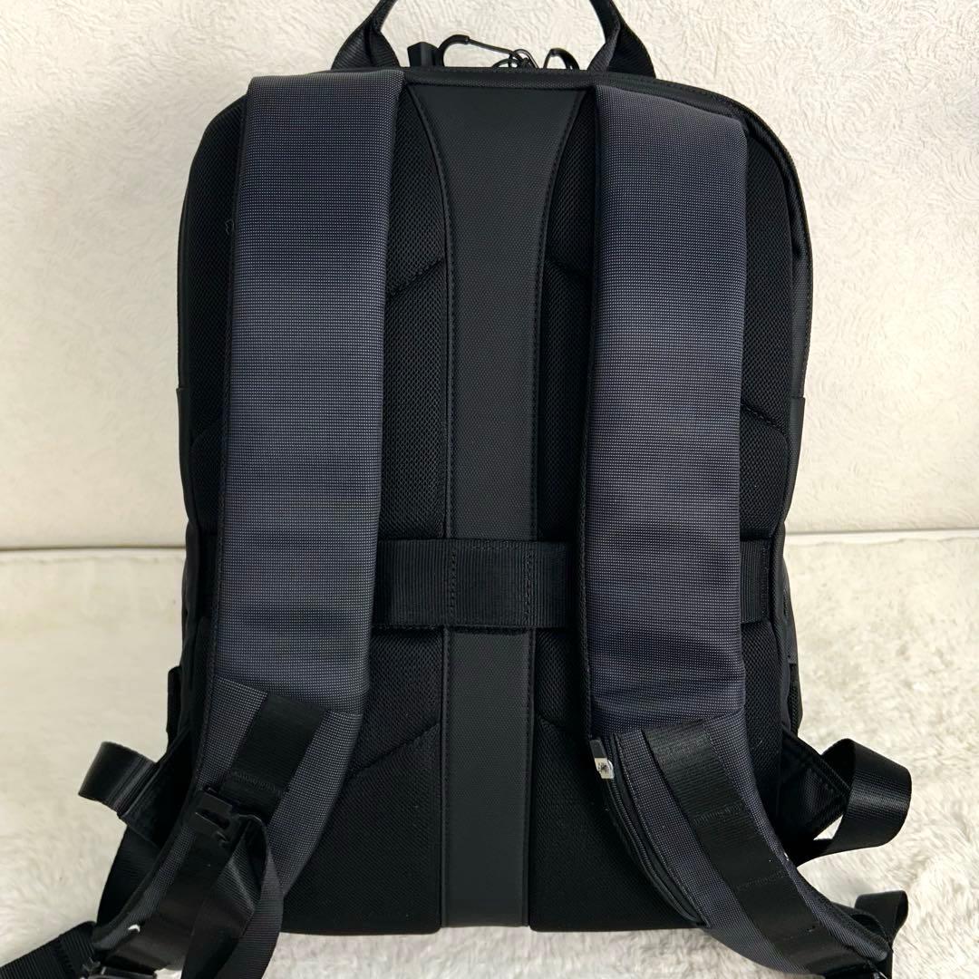 美品 Nomadic しーさーコラボリュック SY-04 コイルファスナー