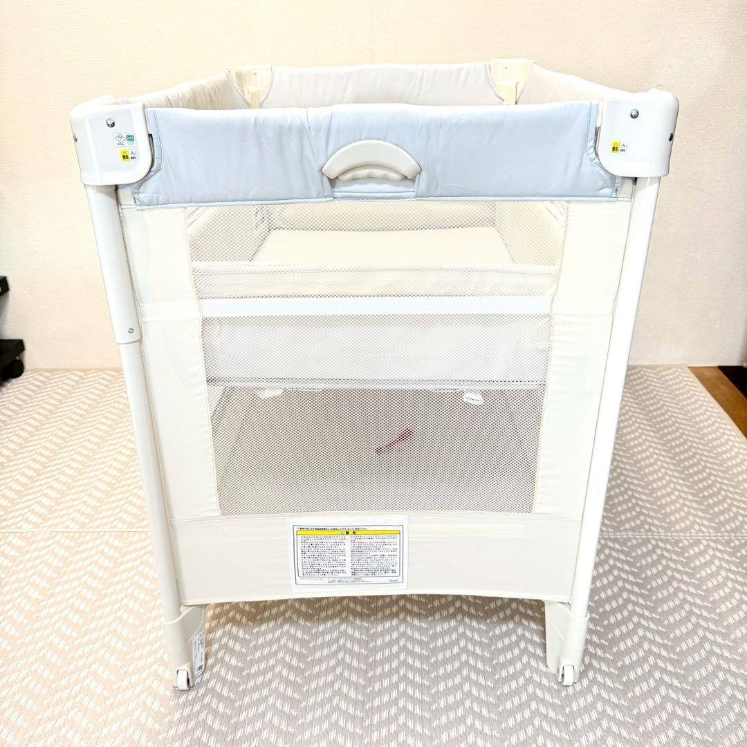 アップリカ　ココネルエアーAB ホワイトグレー Aprica ベビーベッド