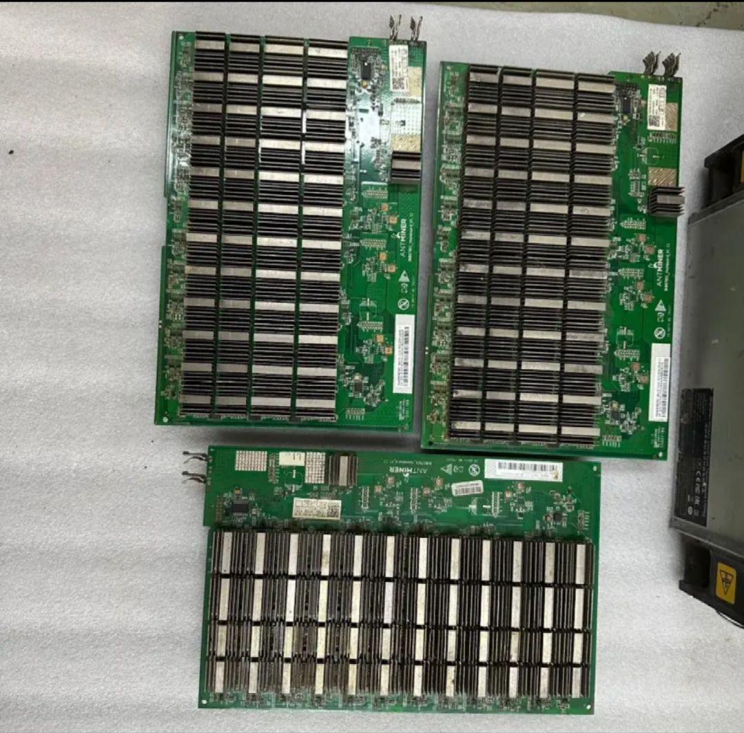 その他 antminer S17 Pro