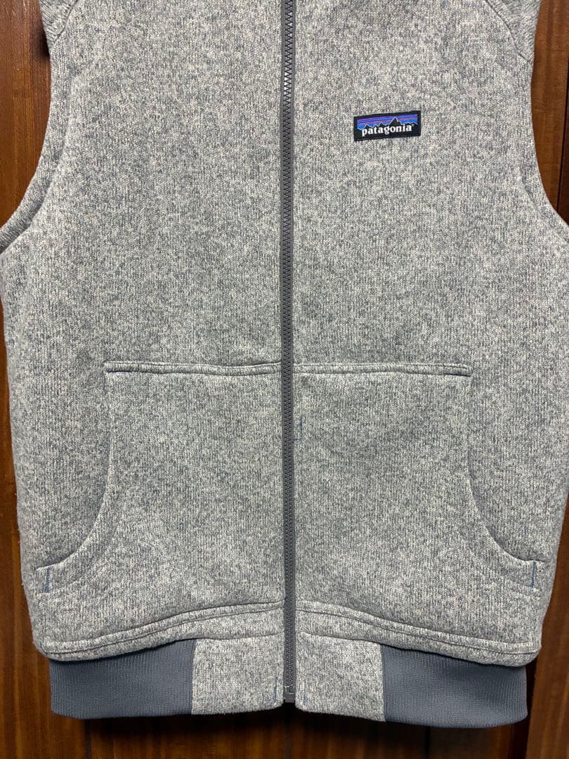 パタゴニア インサレーテッドベターセーターベスト　グレー　メンズS