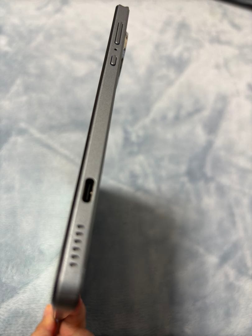 AvidPad 10インチ Androidタブレット 本体