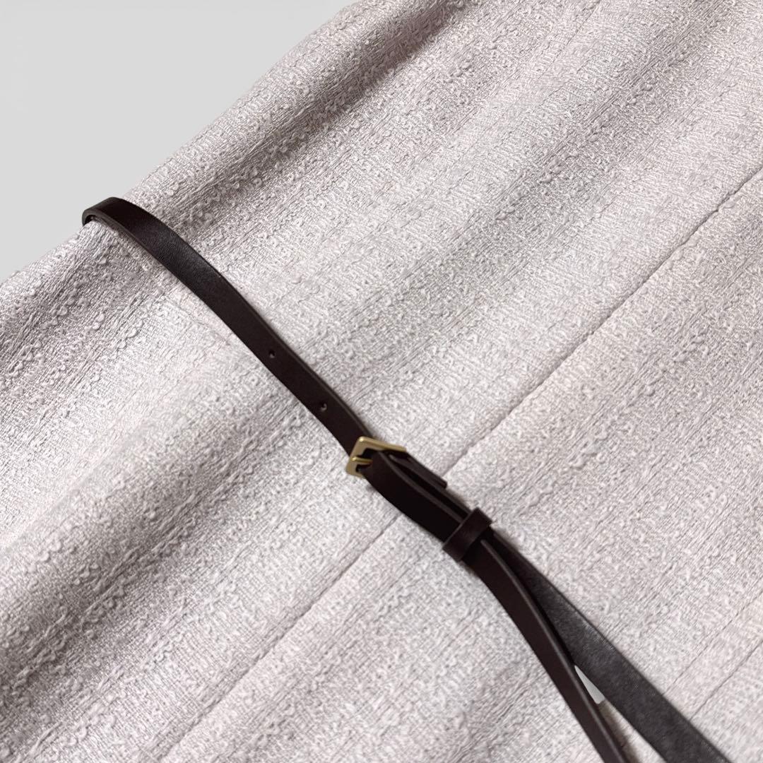 新品タグ付✨️定価9.4万　エブール　イタリア製生地　リュクスツィード ワンピース