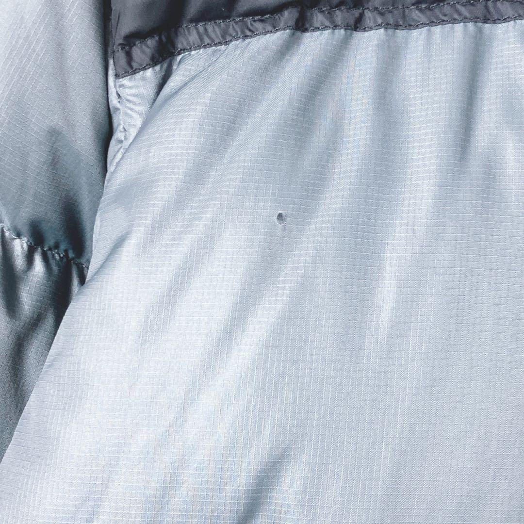 ノースフェイス ダウンジャケット ヌプシ ロゴ刺繡　700FP 灰 黒 L