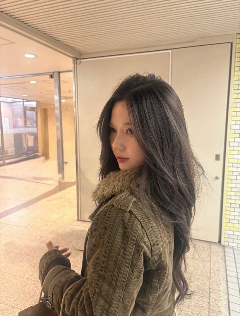 オリーブグリーン ファー付きコーデュロイジャケット