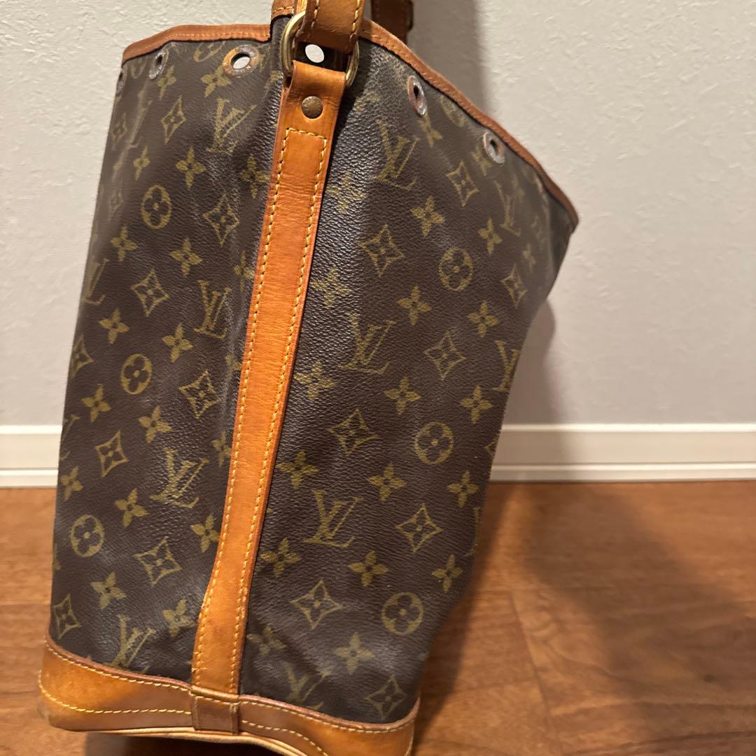Louis Vuitton モノグラム　ノエ