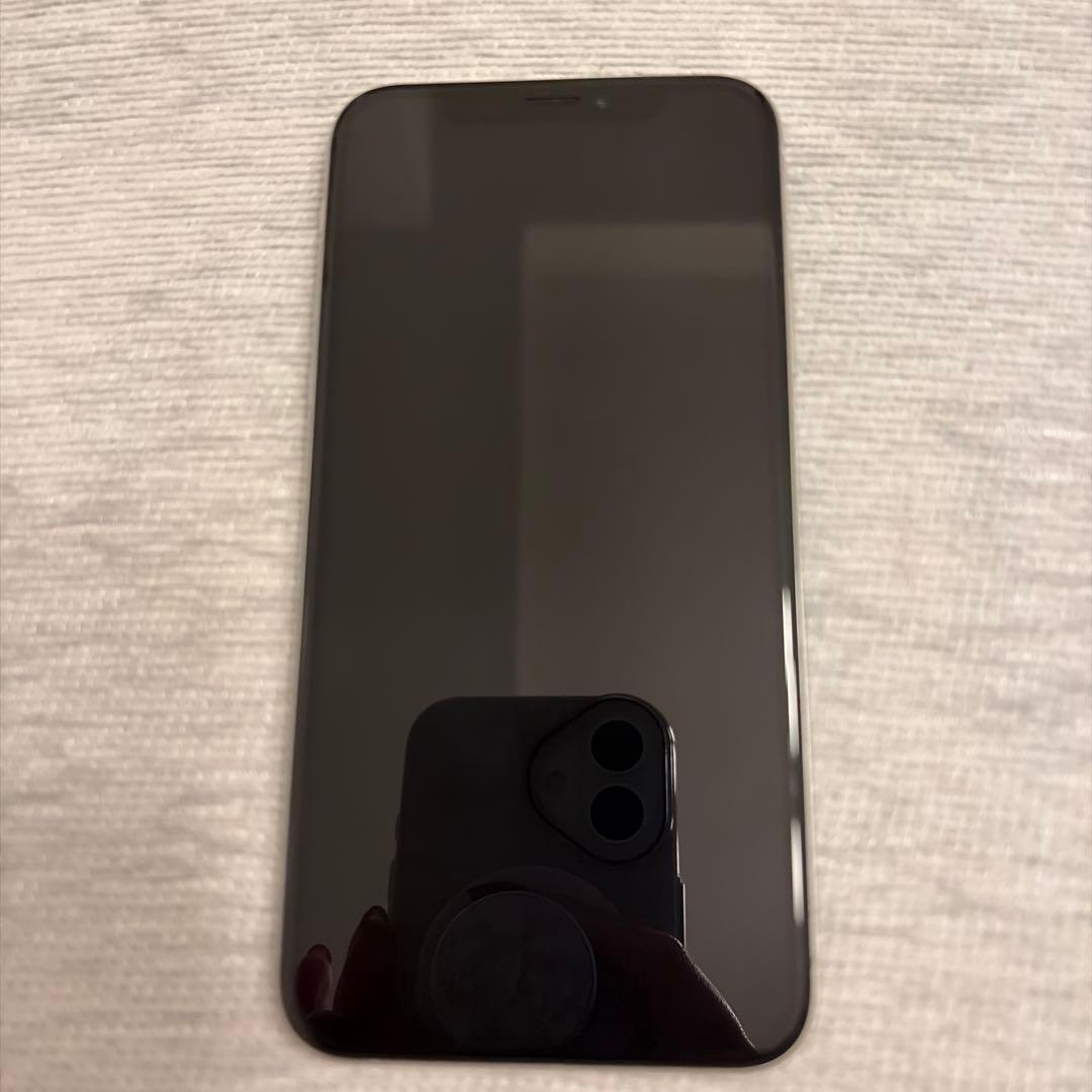 Apple iPhone XS シルバー　64GB 本体のみ