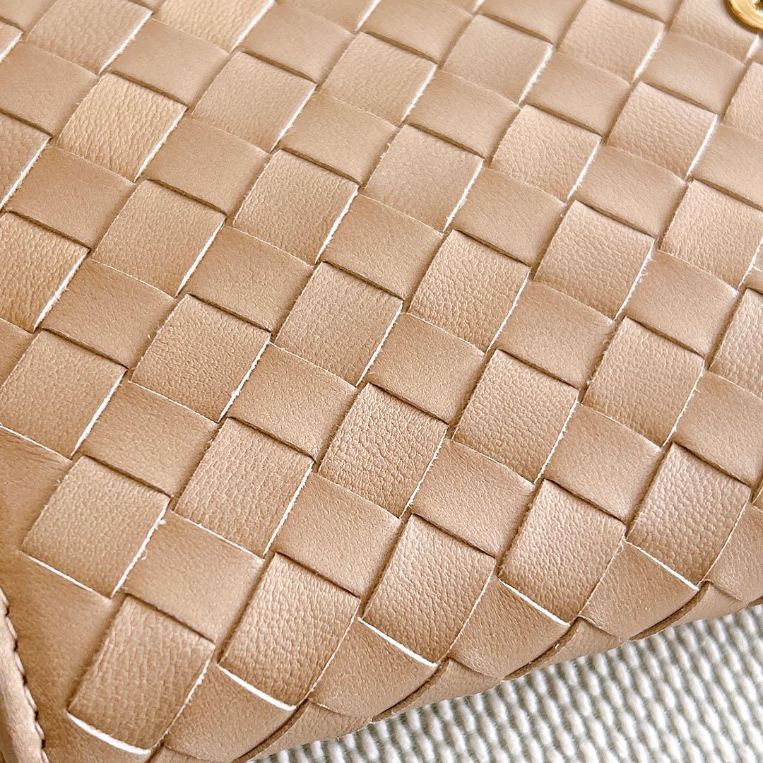【新品未使用品】BOTTEGA VENETA イントレチャート 長財布 ベージュ