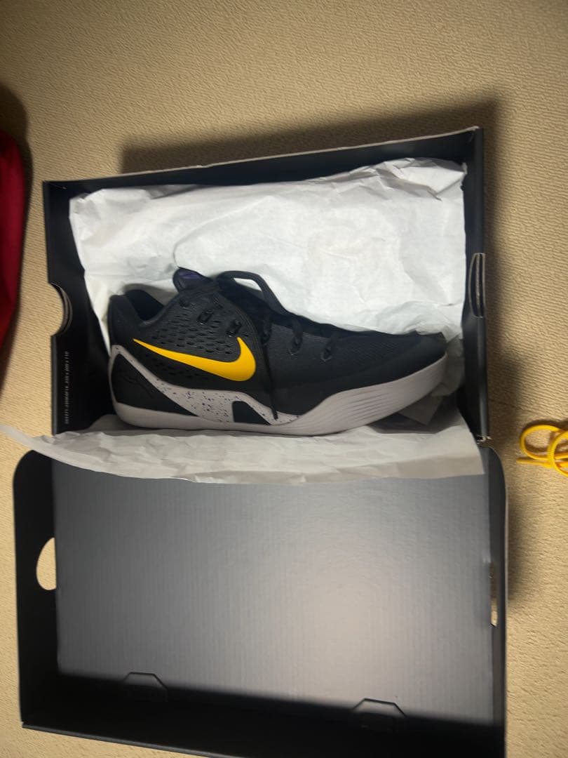 Nike Kobe 9 Elite Low Protro コービー9バッシュ