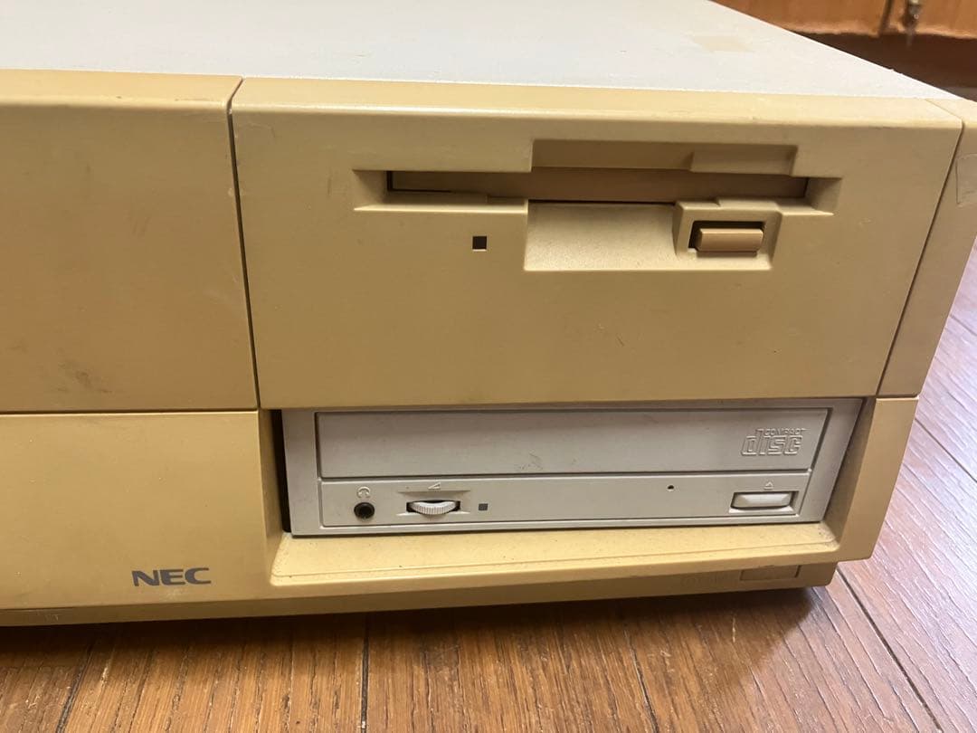 ジャンクですが起動します　NEC PC-9821Xa13 付属品多数