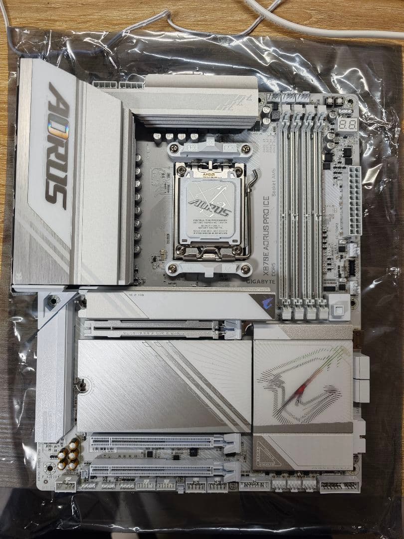 マザーボード Gigabyte X870E Aorus Proice Motherboard