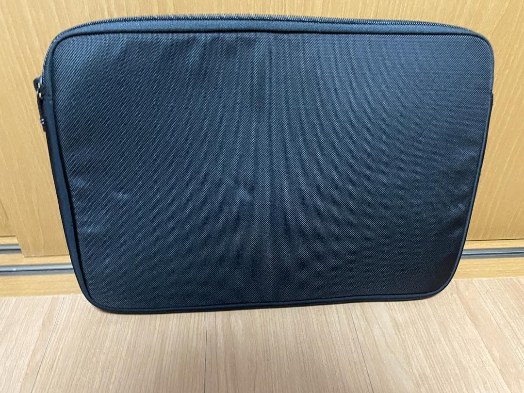 TUMI ラージ・ラップトップ・カバー PCケース クラッチバッグ