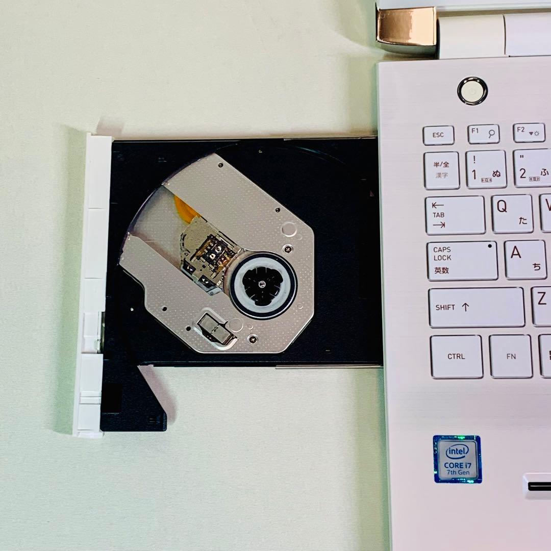 Core i7✨7500U✨7世代✨SSD240GB✨オフィス✨ノートパソコン