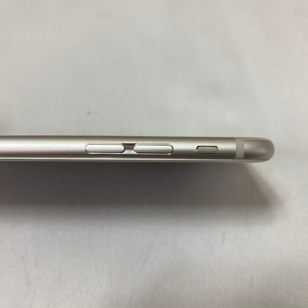 【中古】Apple iPhone 6 シルバー 本体 M189