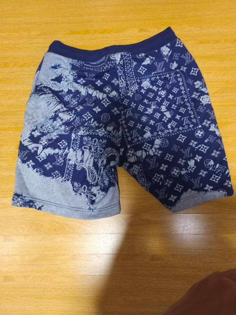ルイヴィトン　モノグラム バンダナ 　サイズS　ハーフパンツ　メンズ　ブルー