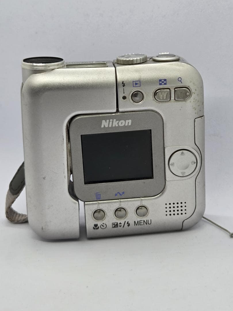 【ジャンク】ニコン Nikon COOLPIX SQ コンパクトデジタルカメラ