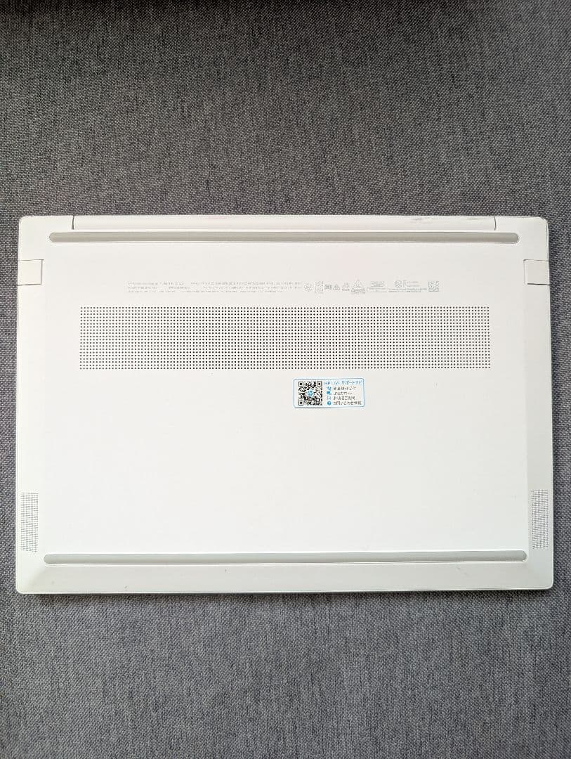 HP Pavilion Aero 13-be 2023年 セラミックホワイト