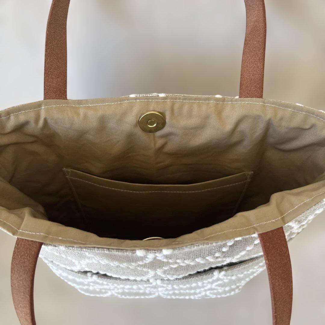 minä perhonenミナペルホネン タンバリン　トートバッグハンドメイド