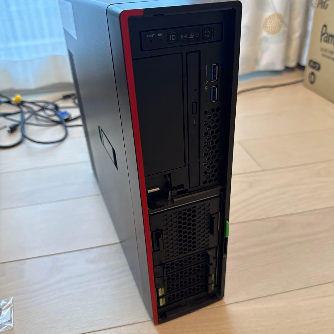 Fujitsu PRIMERGYサーバー TX1320 M4 冗長電源 KVM