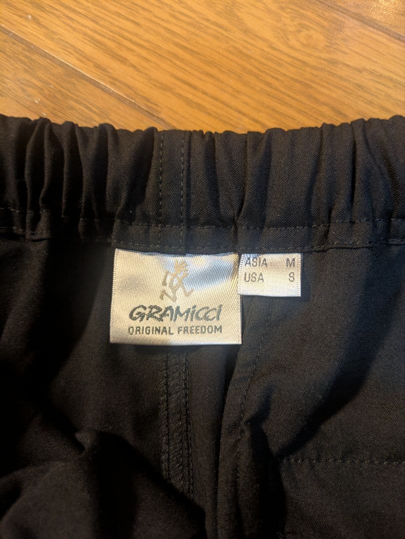 新品　GRAMICCI×Begin テーパードスラックスパンツ M　ブラック