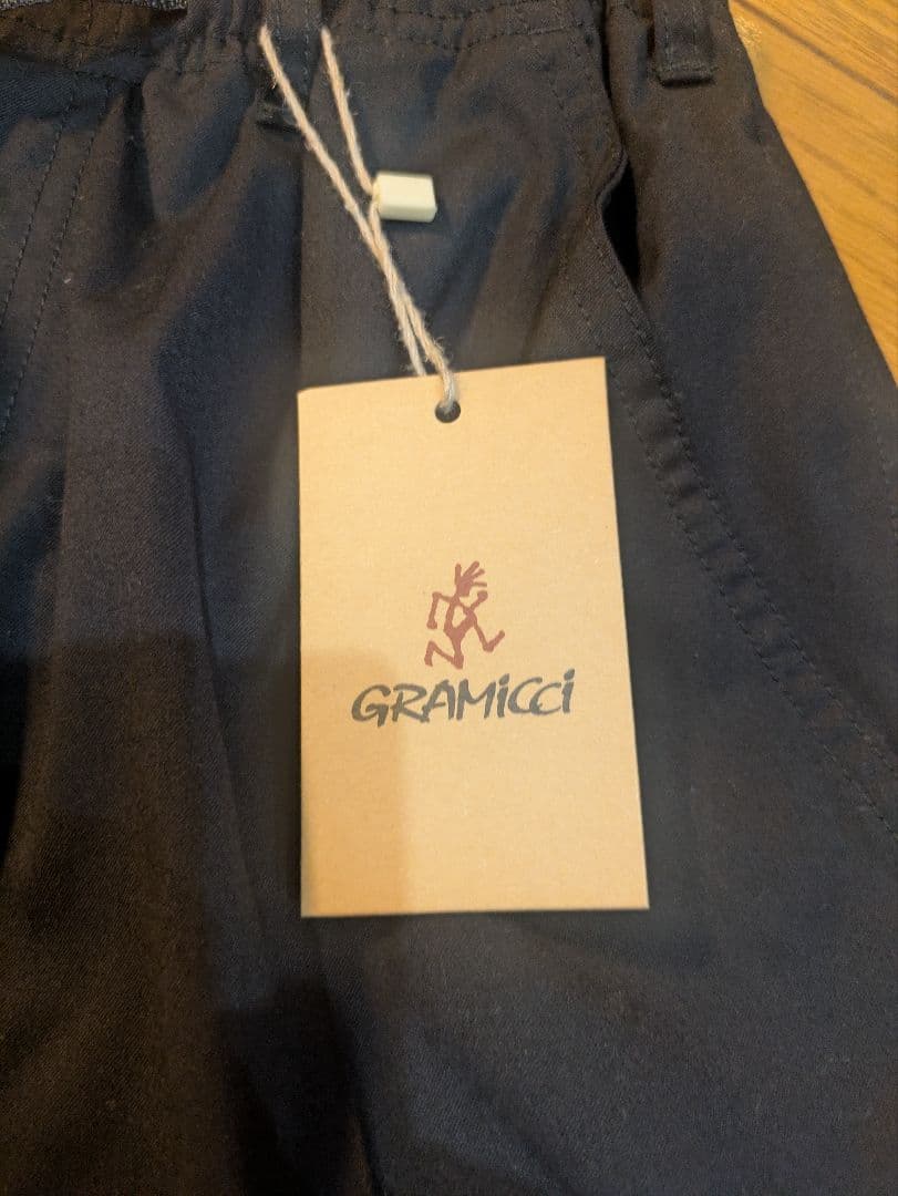新品　GRAMICCI×Begin テーパードスラックスパンツ M　ブラック