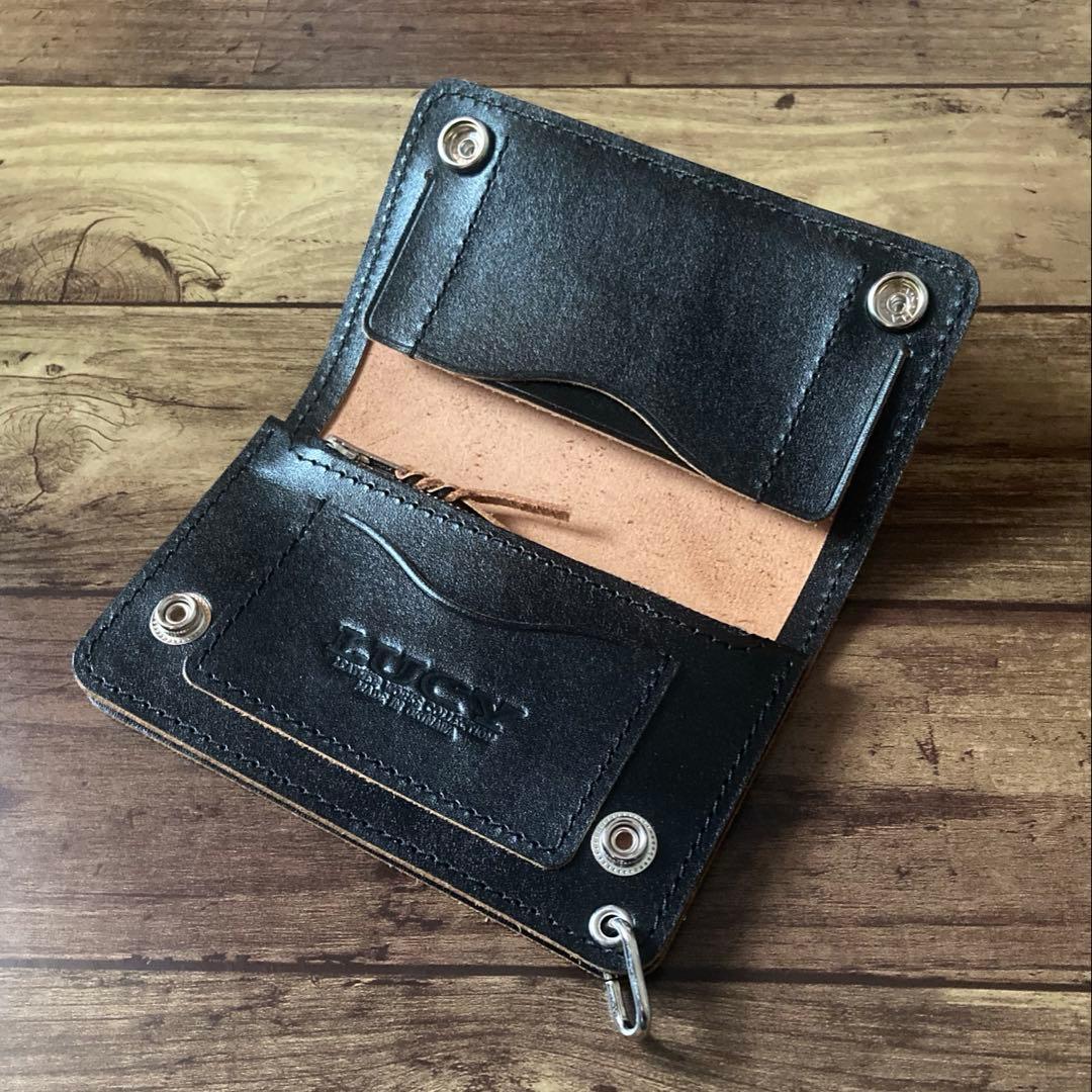 【お札を折らずに収納】カウレザー トラッカーウォレット150（ミドル）2.5層